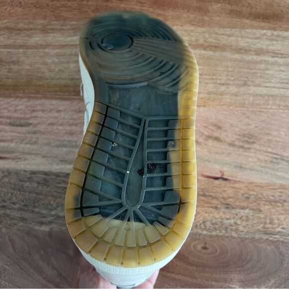 Heaven on Earth High-Top Sneakers - Men’s Size 8 - Picture 8 of 8